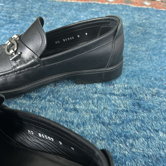 Ferragamo black classic loafers - Picture 4 of 4